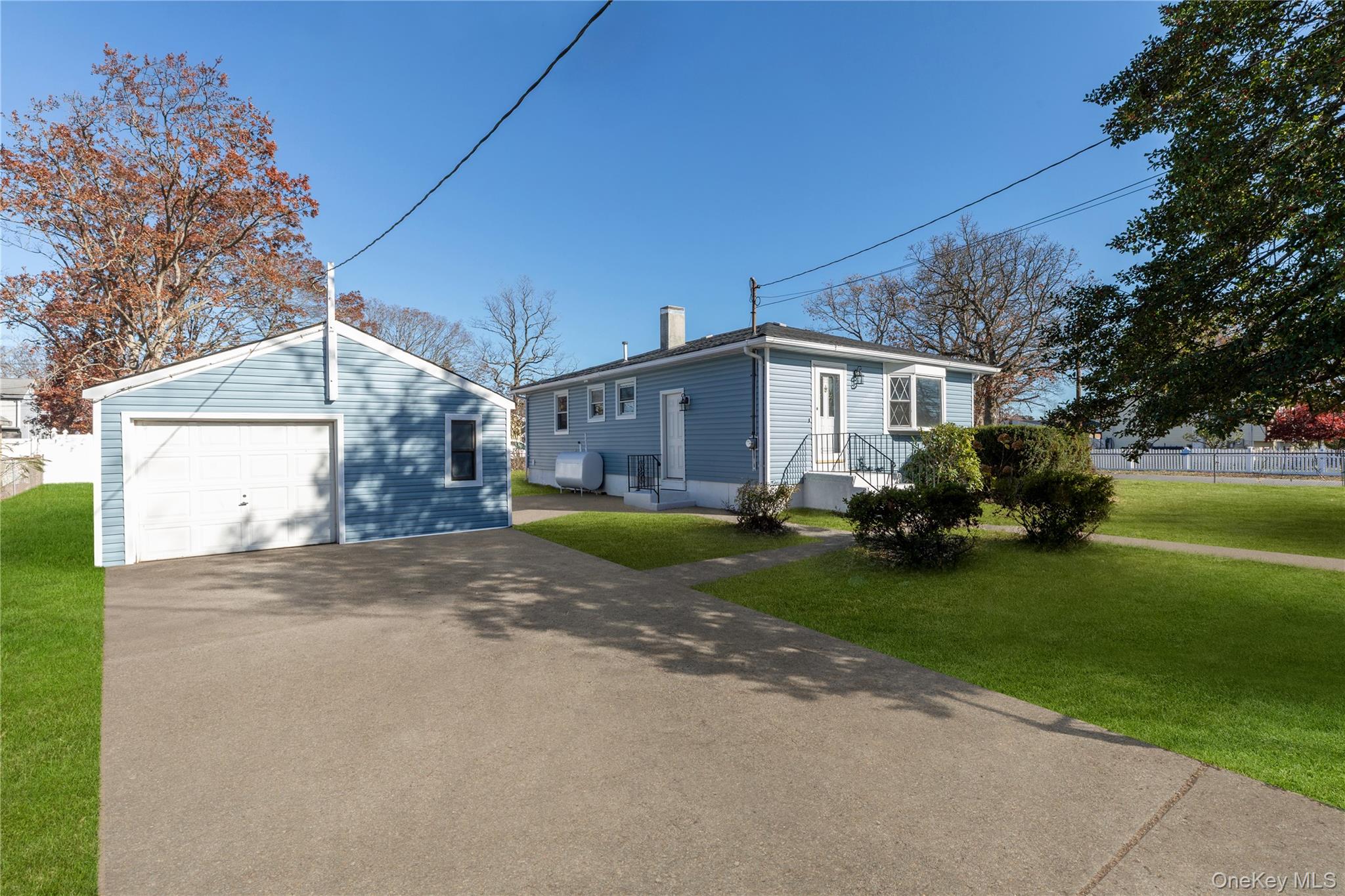 345 41 ST Street, Copiague NY 11726