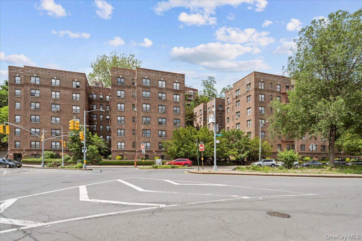 3017 Riverdale Avenue Unit 5J, Bronx NY 10463