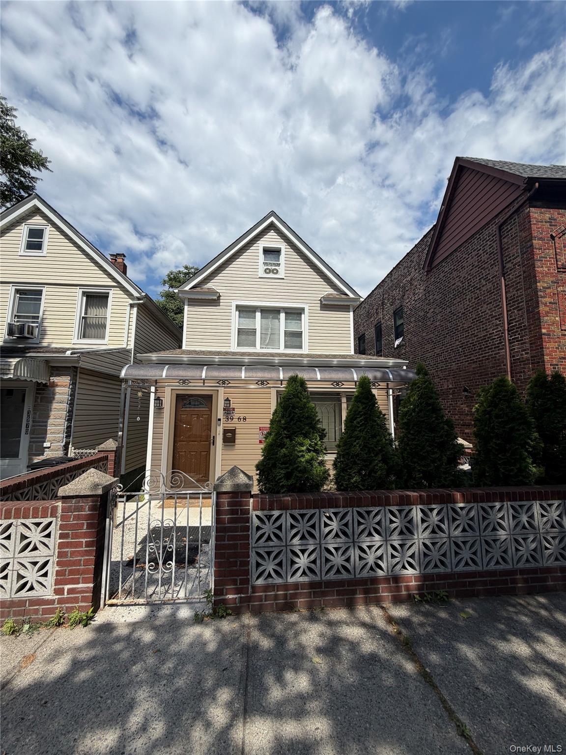 39-68 59th Street, Woodside NY 11377
