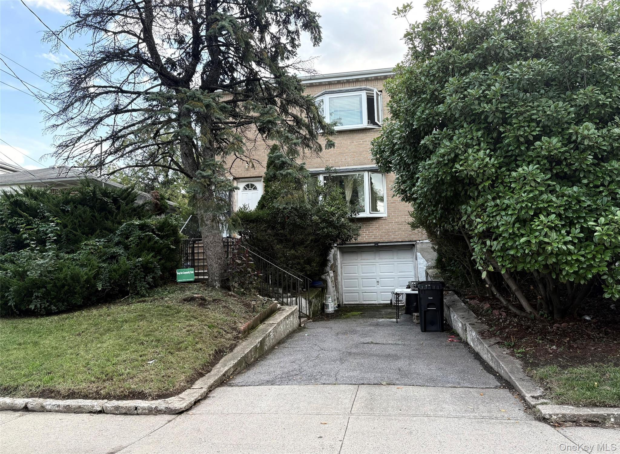 105-20 Ditmars Boulevard, East Elmhurst NY 11369