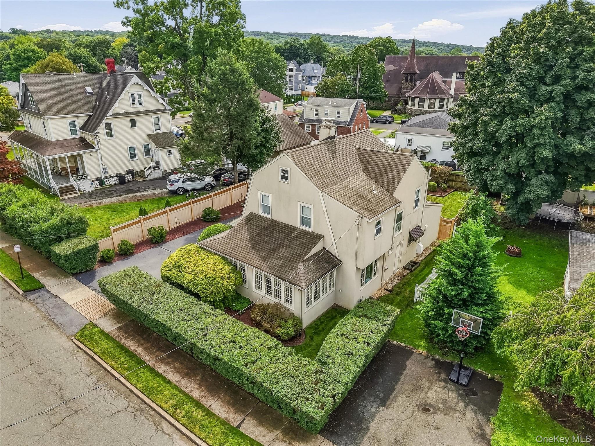 61 E Maple Avenue, Suffern NY 10901
