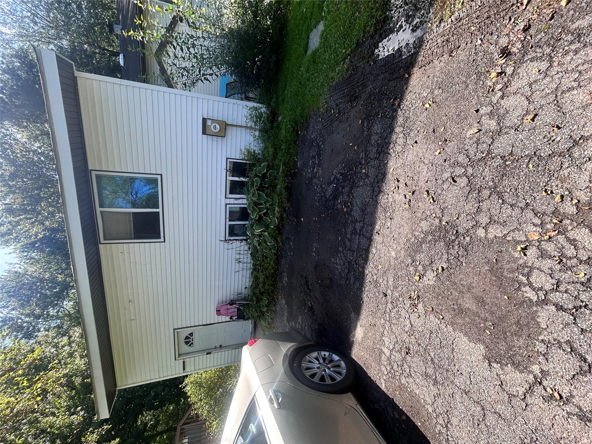 15 Medallion Road, Kiamesha Lake NY 12751