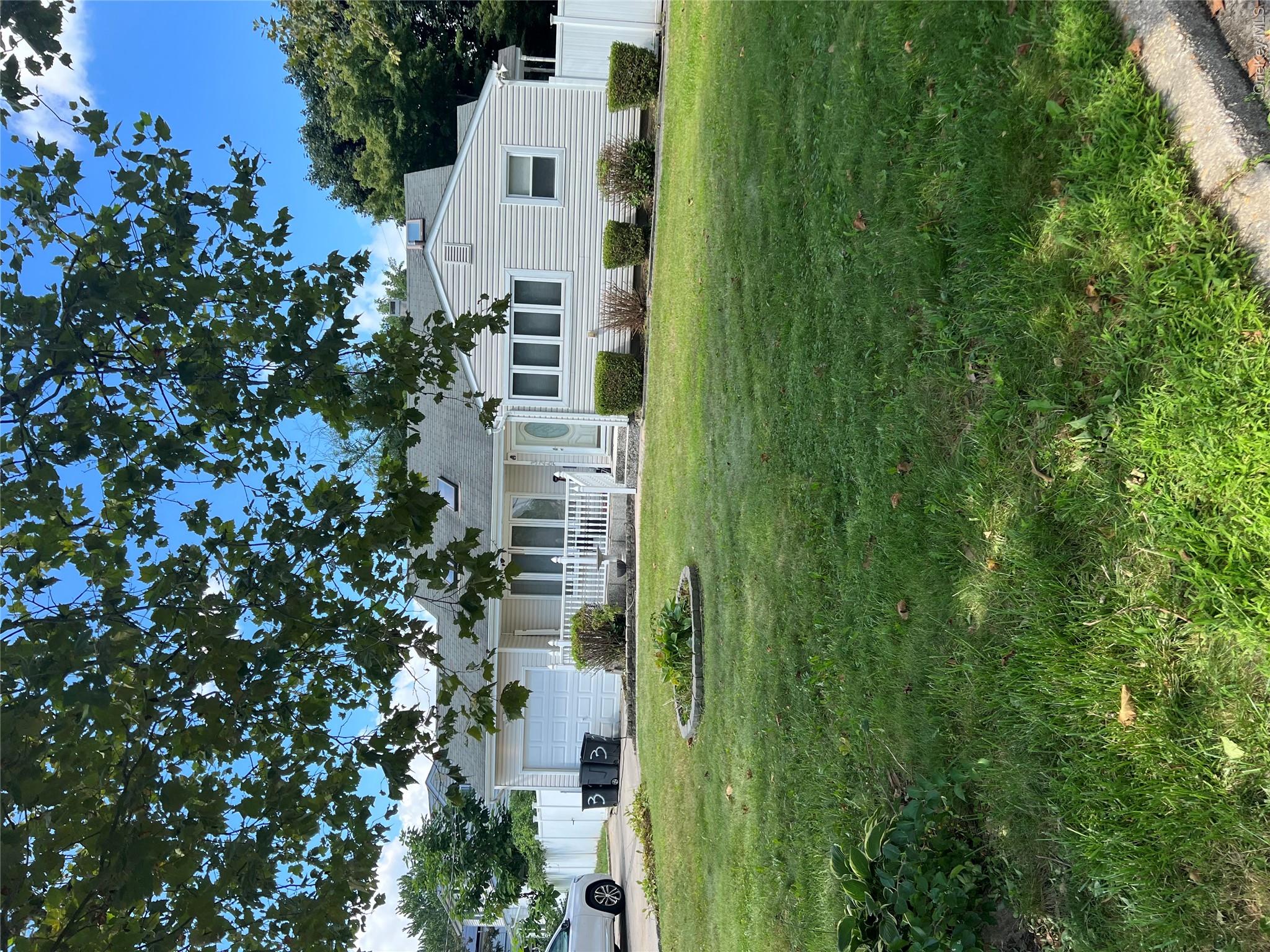 326 Lincoln Avenue, Brentwood NY 11717