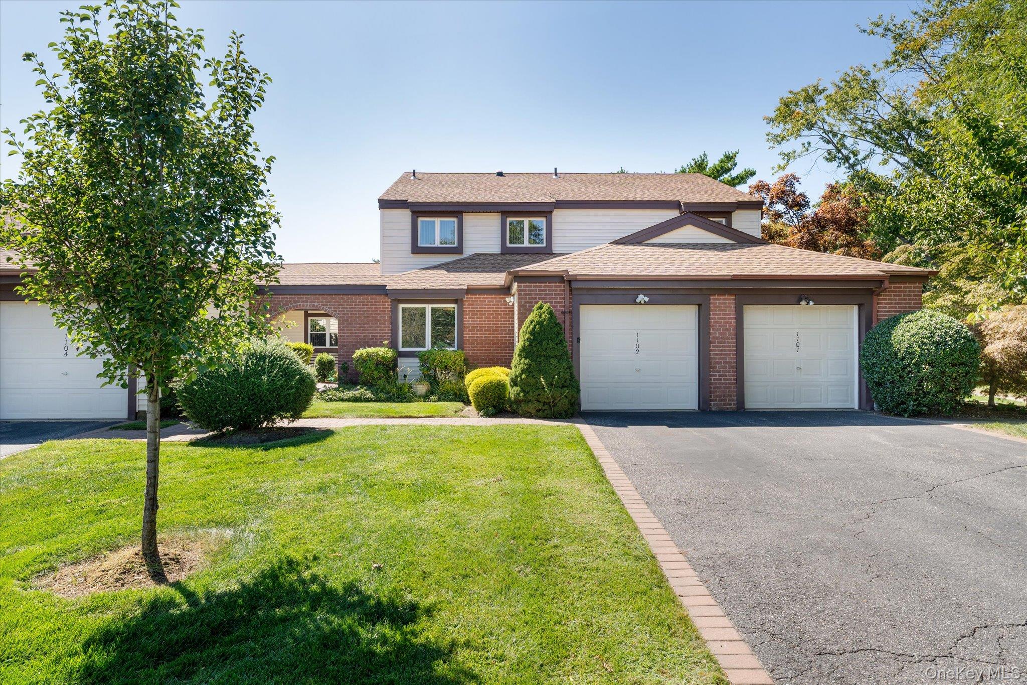 1102 Gotham Path, Saint James NY 11780