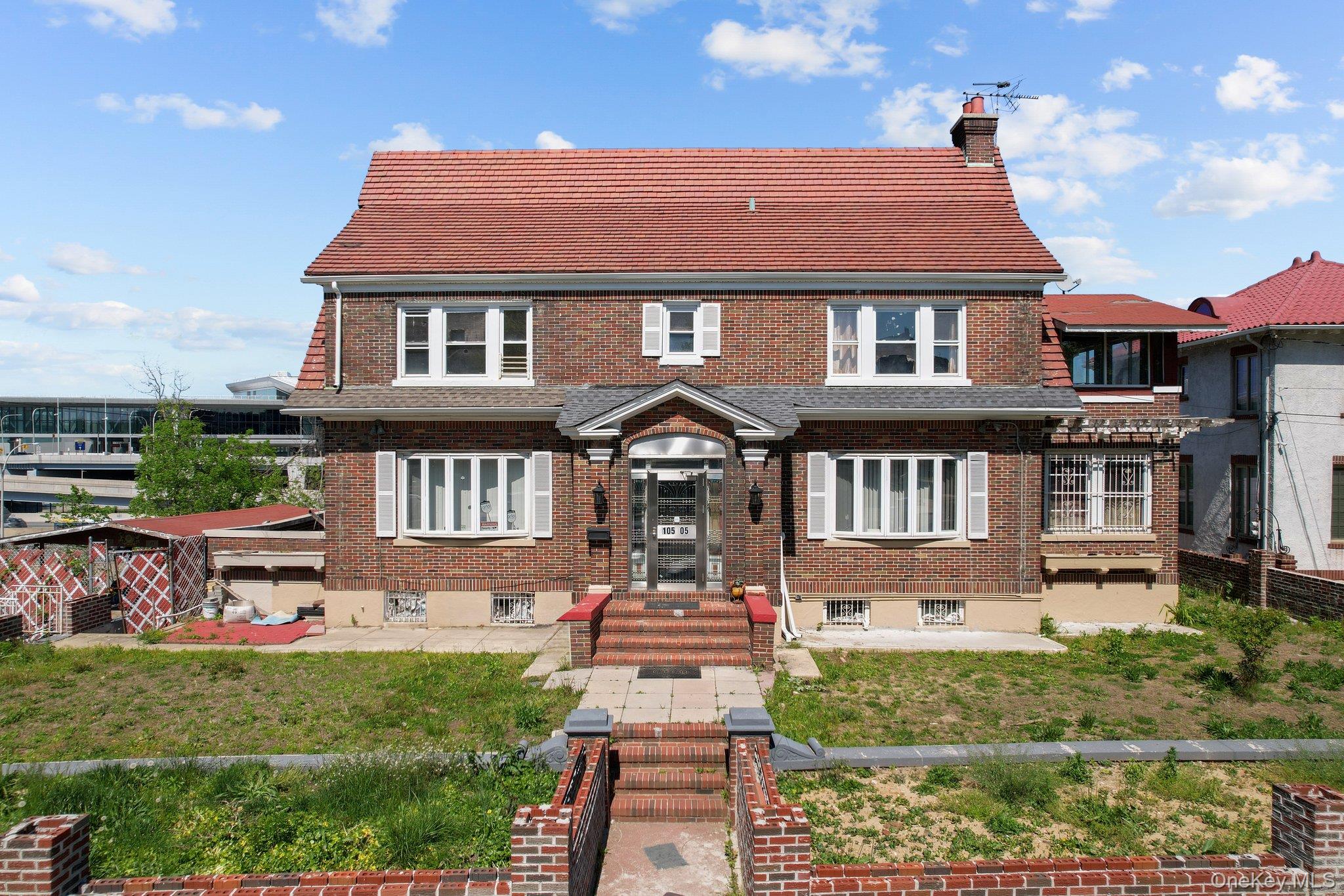 10505 Ditmars Boulevard, East Elmhurst NY 11369