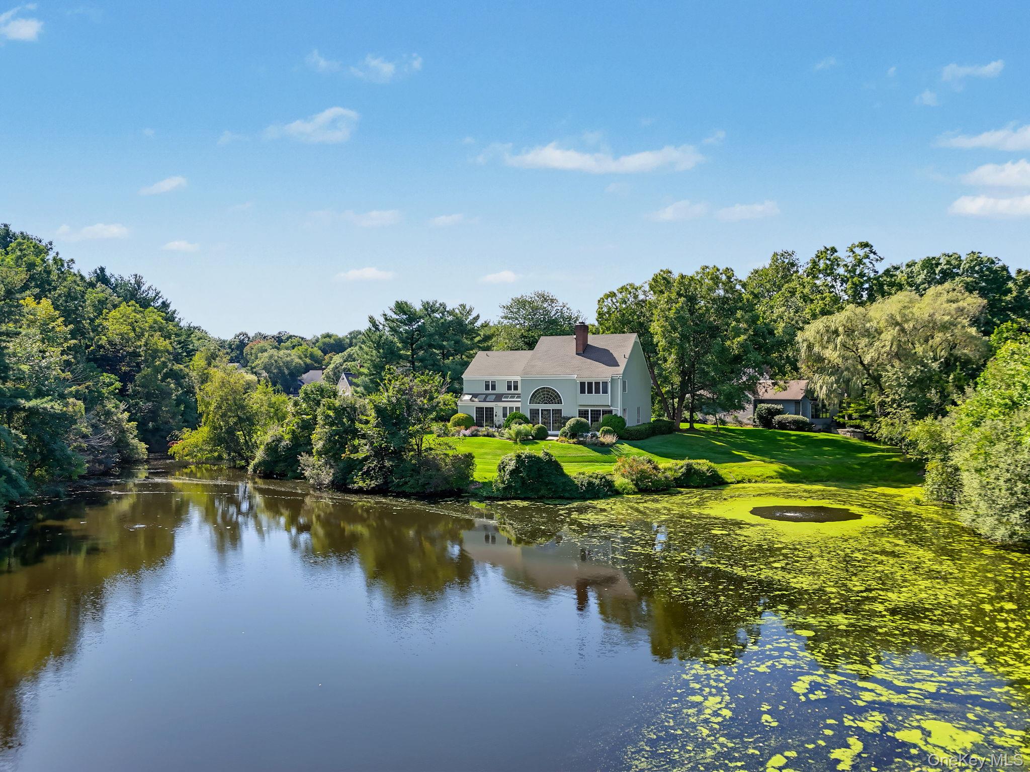 3 Pondview W, Purchase NY 10577