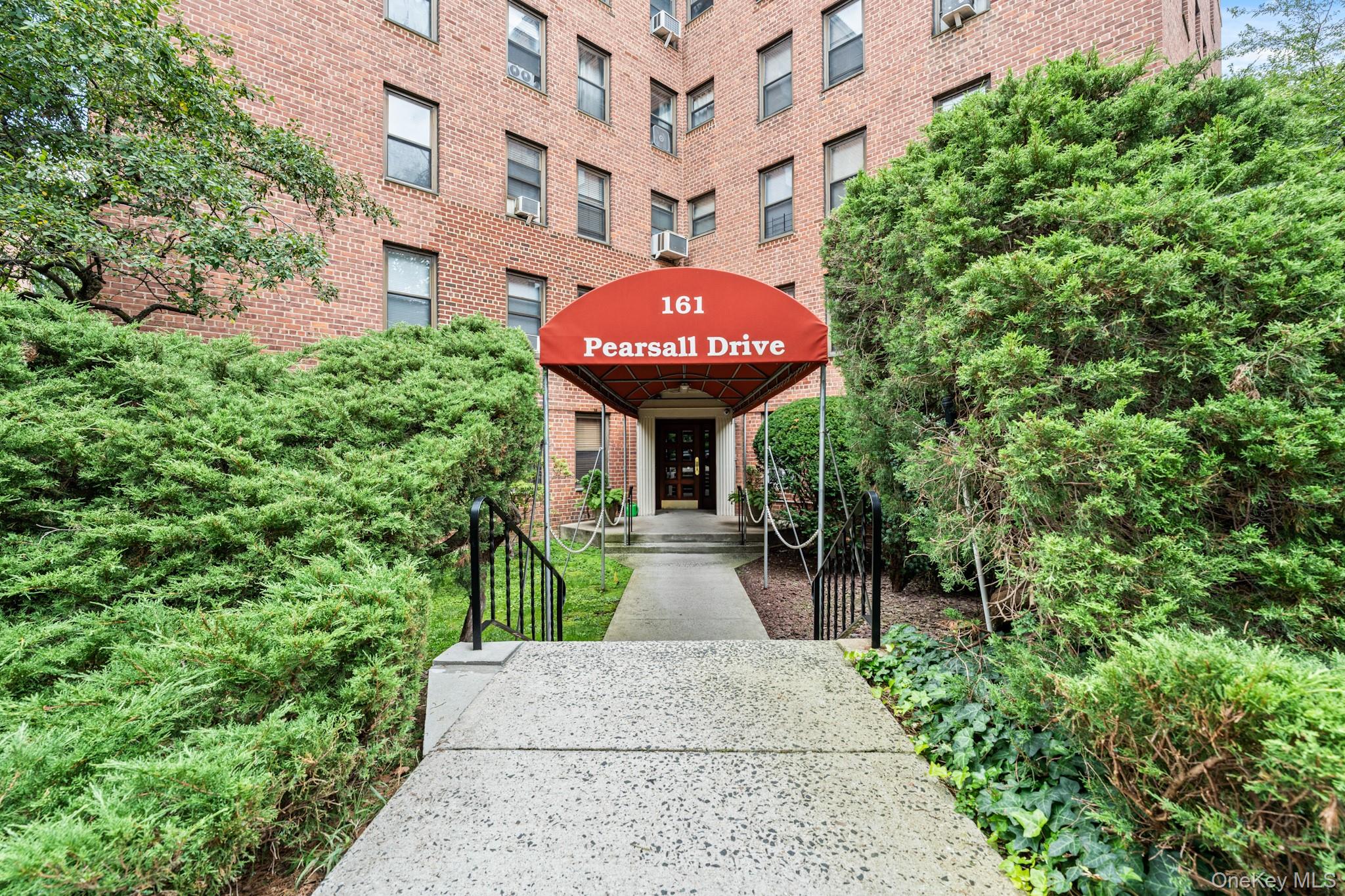 161 Pearsall Drive Unit 4B, Mount Vernon NY 10552
