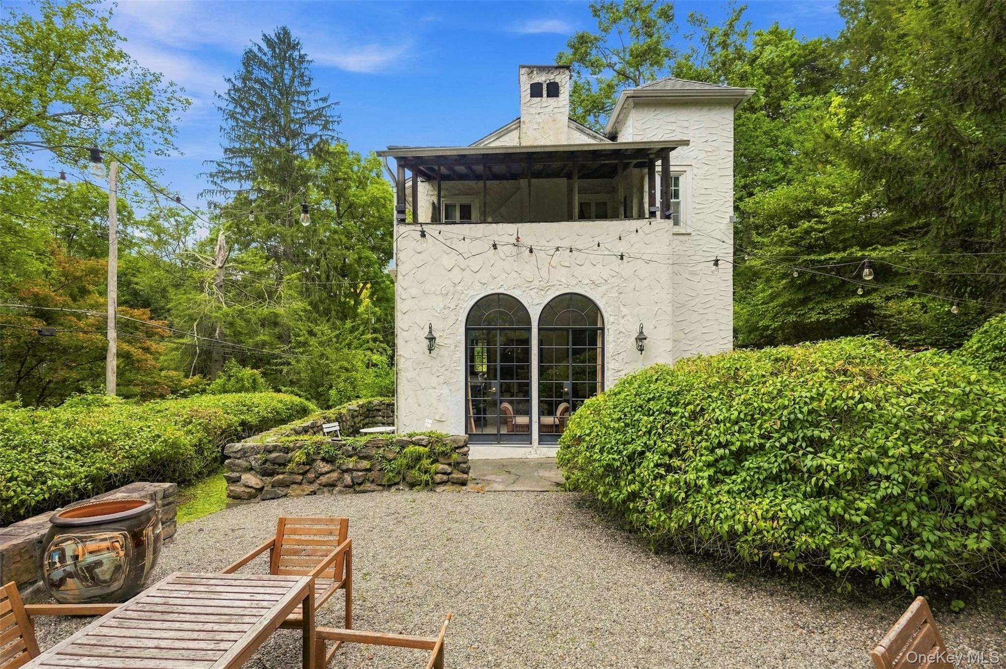 185 Old West Point Road E, Garrison NY 10524