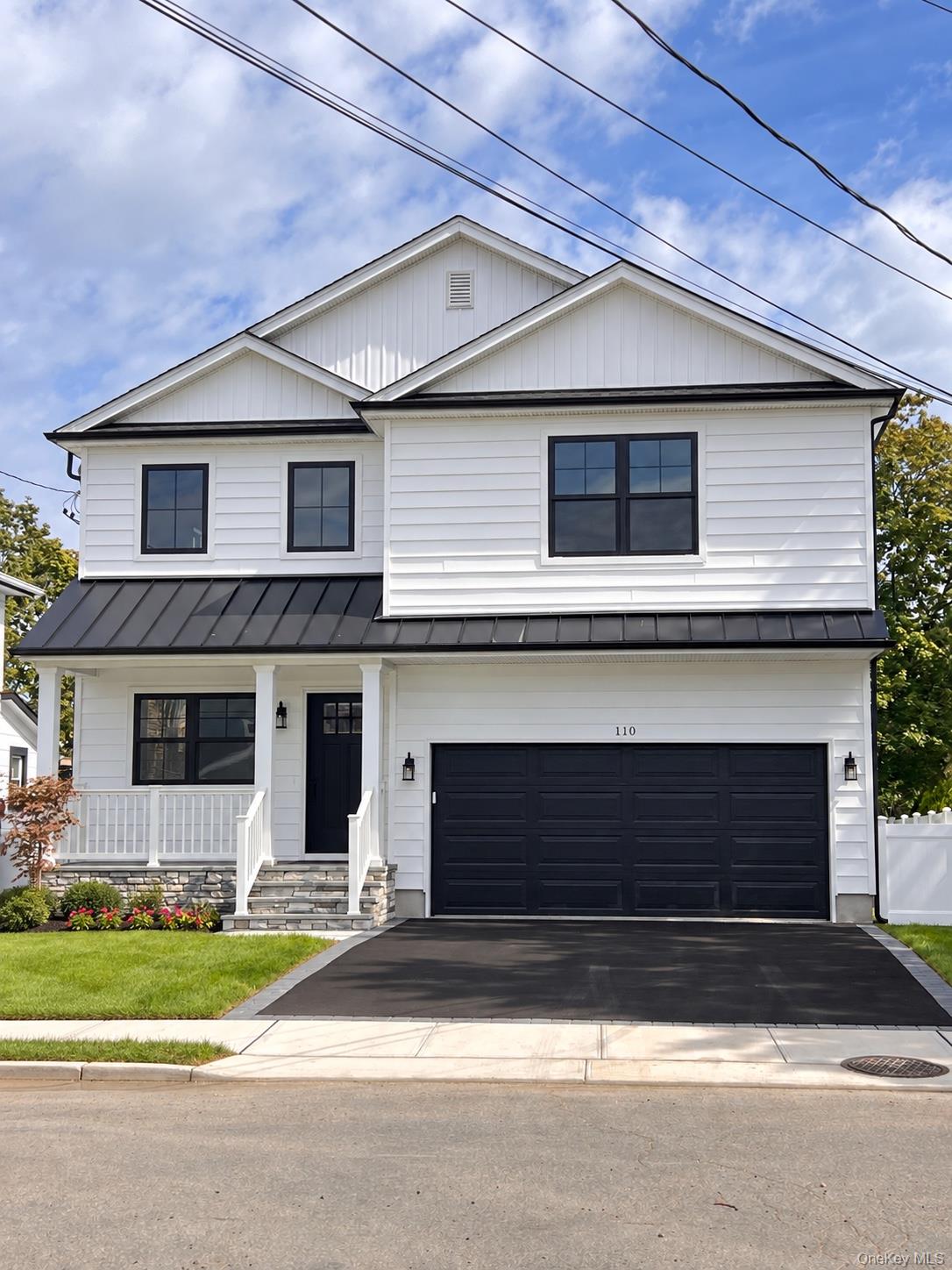 110 Stella Court, Lynbrook NY 11563