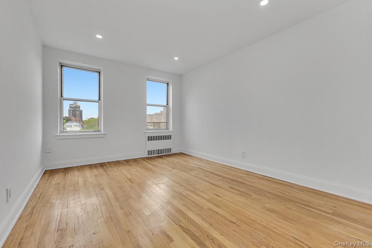 65-35 Yellowstone . Boulevard Unit 6F, Forest Hills NY 11375