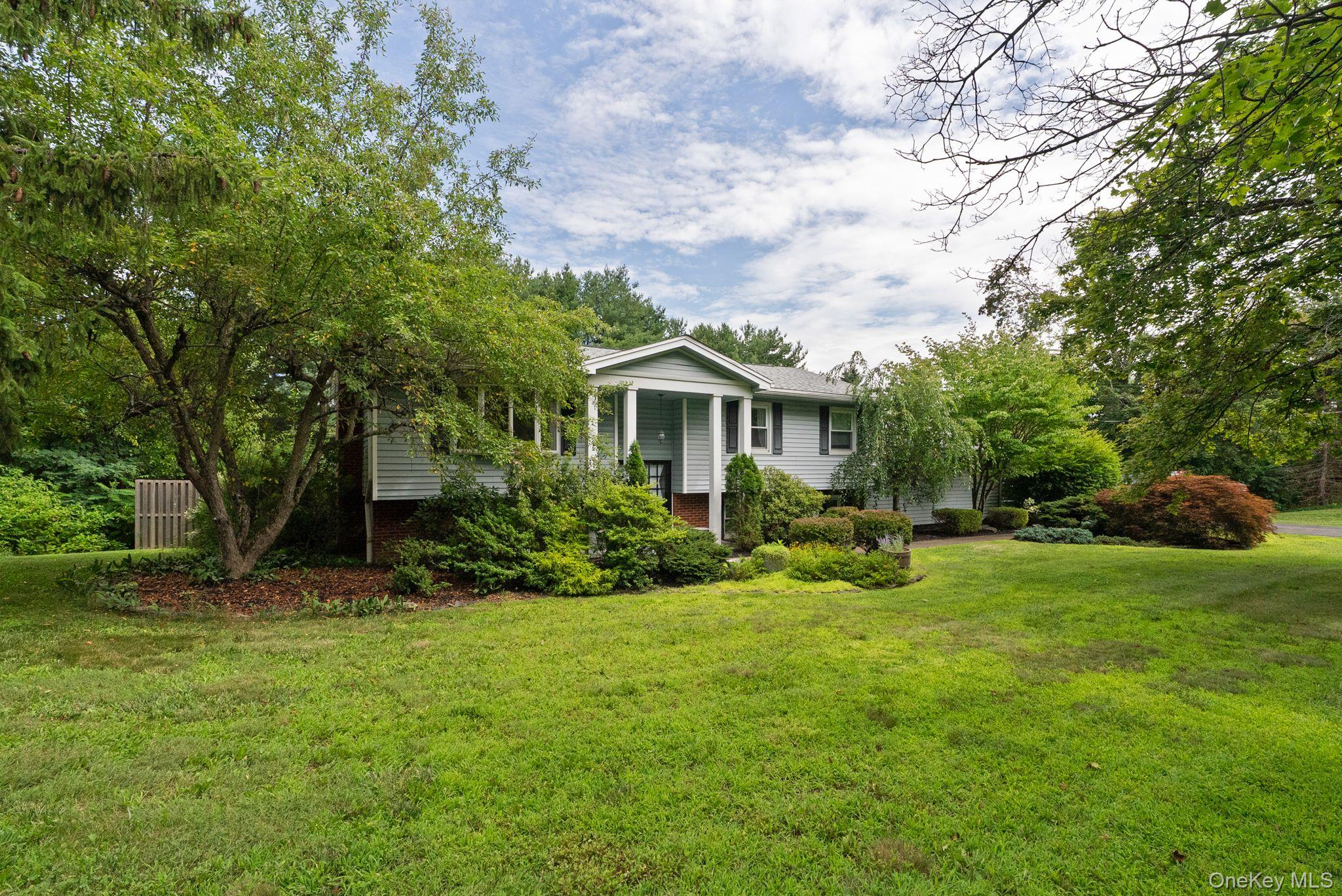 212 State Route 9H, Hudson NY 12534