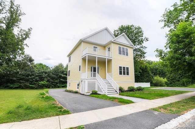 9 BIRD Court, Rhinebeck NY 12572