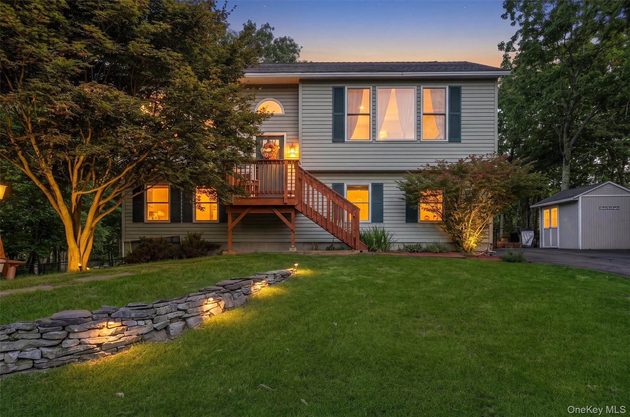 32 Nightingale Trail W, Wurtsboro NY 12790