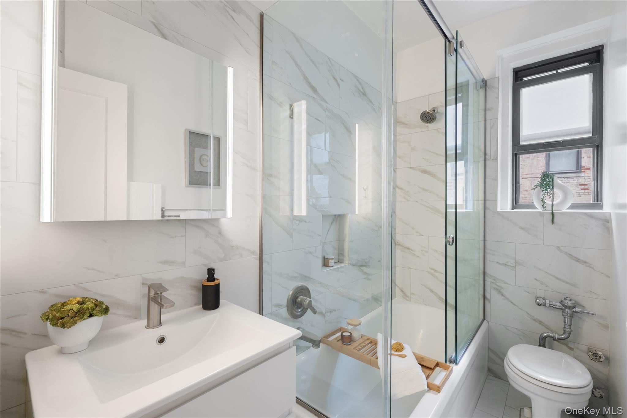 350 Cabrini Boulevard Unit 7N, Manhattan NY 10040