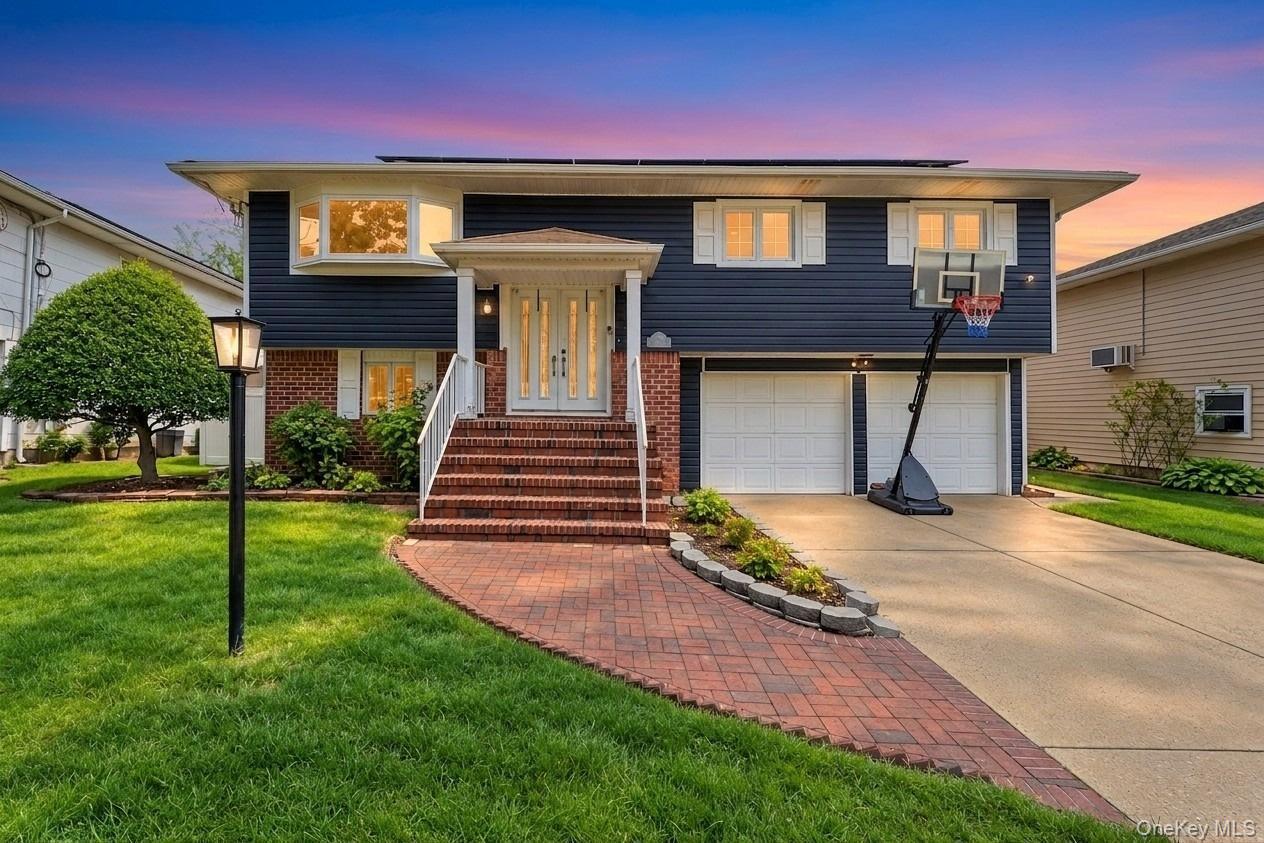 1020 Wood Park Drive, Baldwin NY 11510