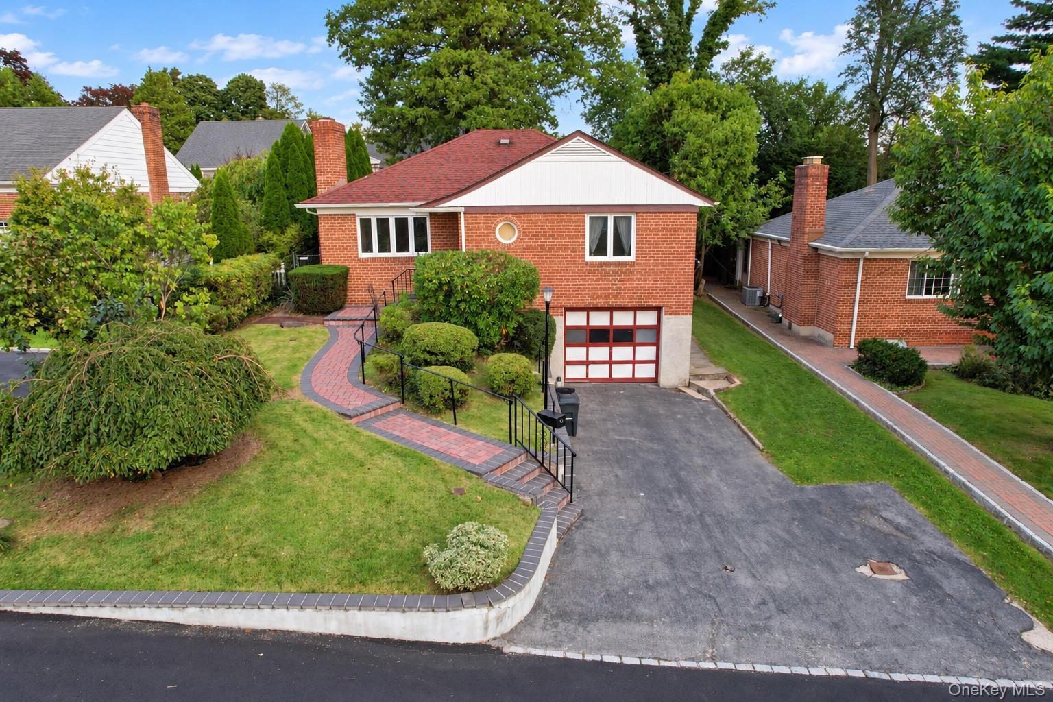 72 Mohawk Road, Yonkers NY 10710