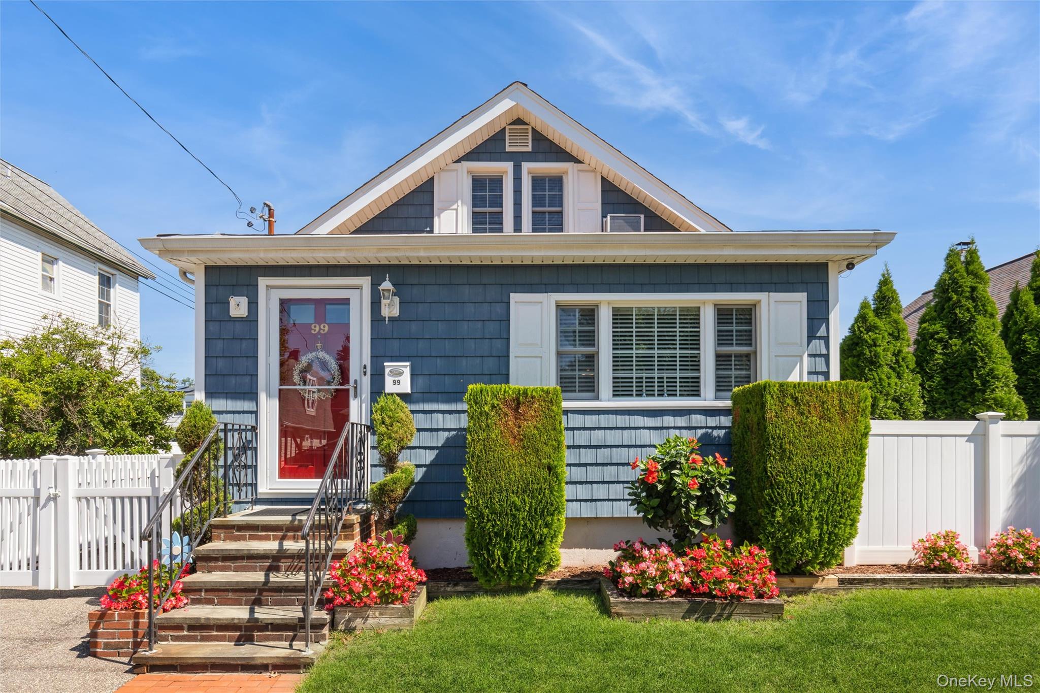 99 Barwick Street, Floral Park NY 11001