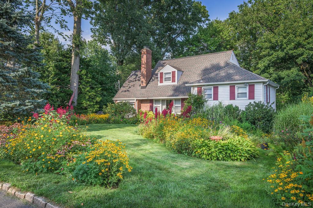 27 Anpell Drive, Scarsdale NY 10583