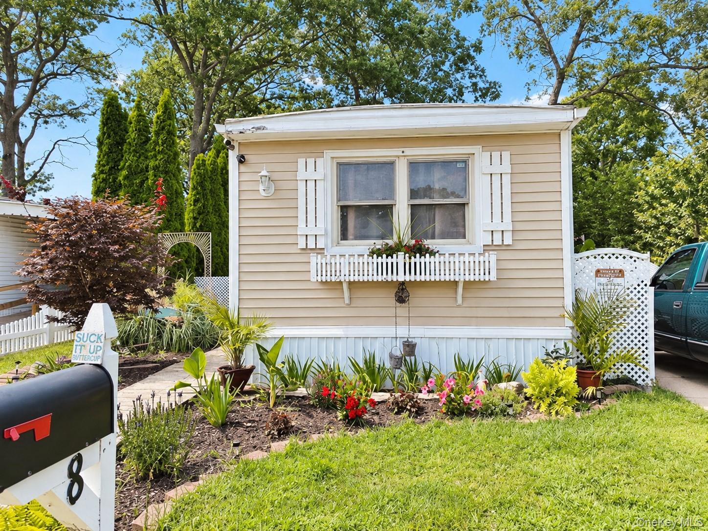 8 Buttercup Drive, Bohemia NY 11716
