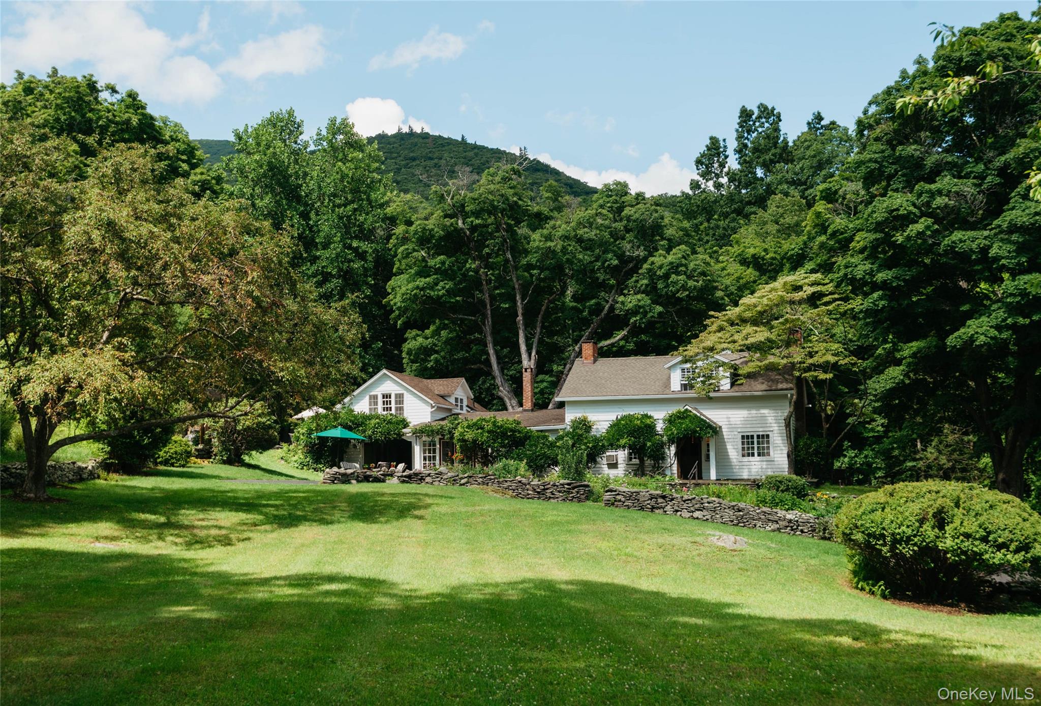 190 Lewis Hollow Road, Woodstock NY 12498