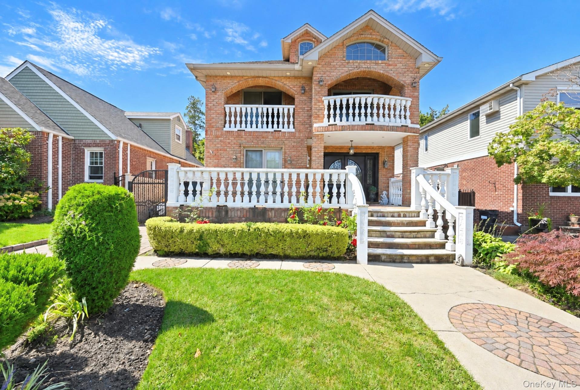 58-12 202nd Street, Bayside NY 11364