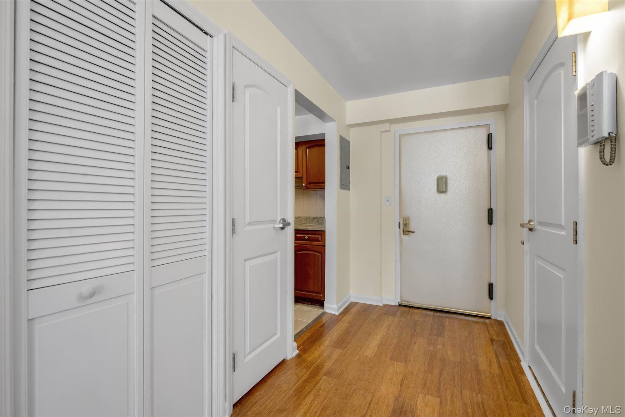 6434 Grand Central Parkway Unit 3G, Forest Hills NY 11375
