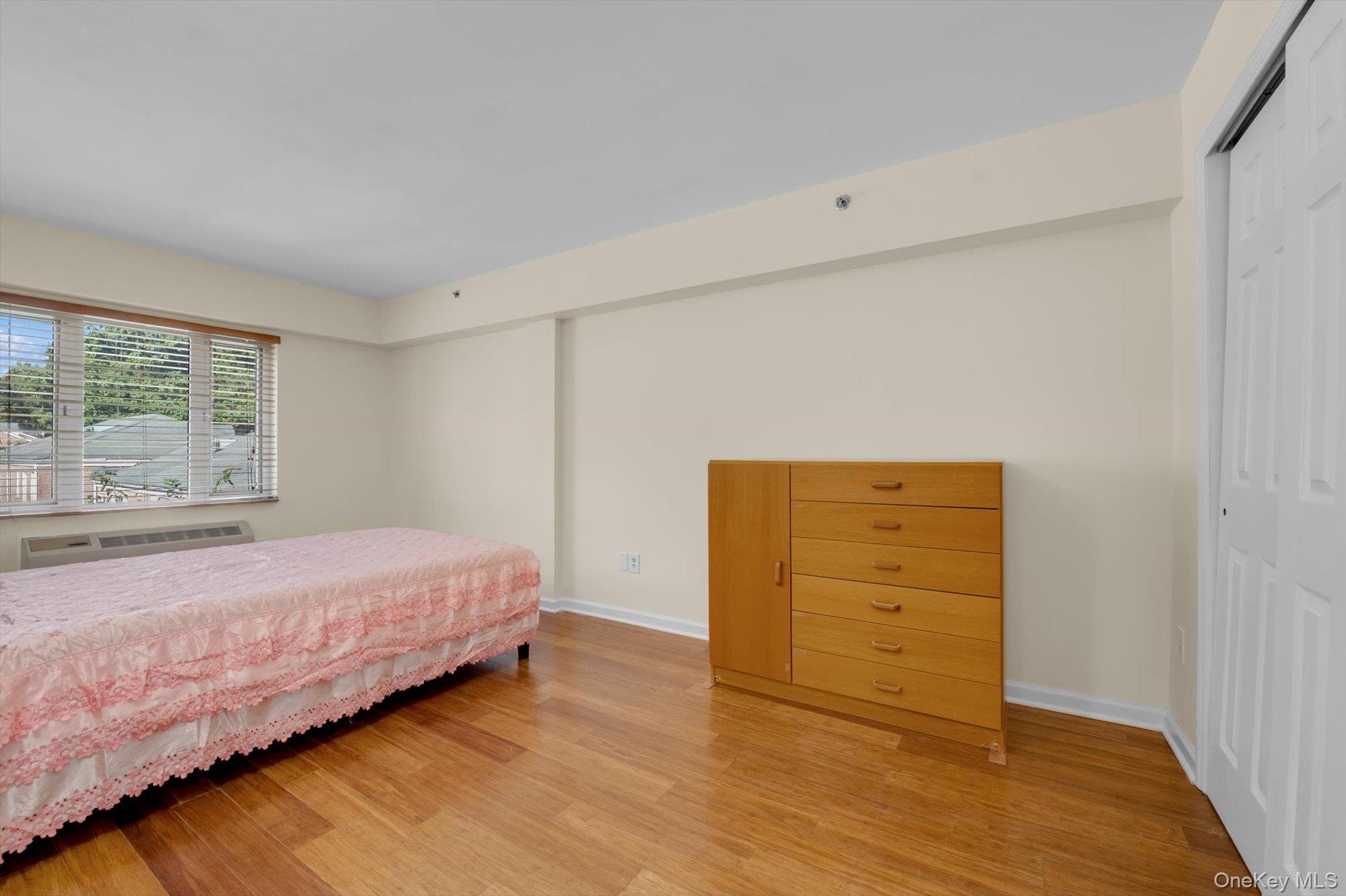 6434 Grand Central Parkway Unit 3G, Forest Hills NY 11375