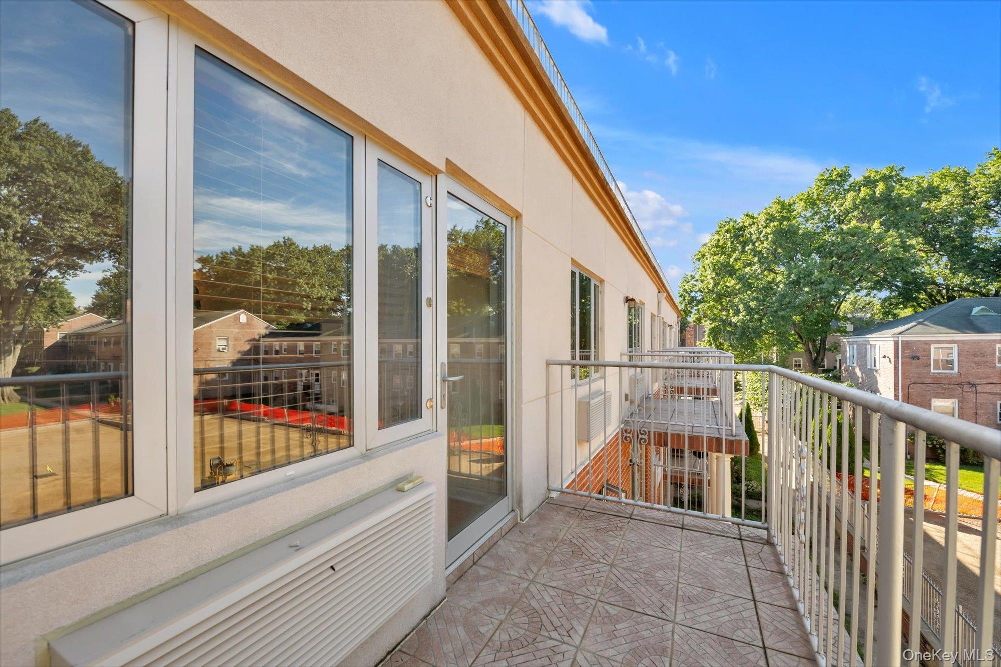 6434 Grand Central Parkway Unit 3G, Forest Hills NY 11375