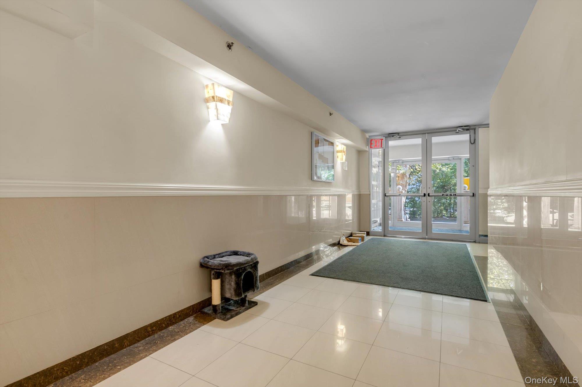 6434 Grand Central Parkway Unit 3G, Forest Hills NY 11375