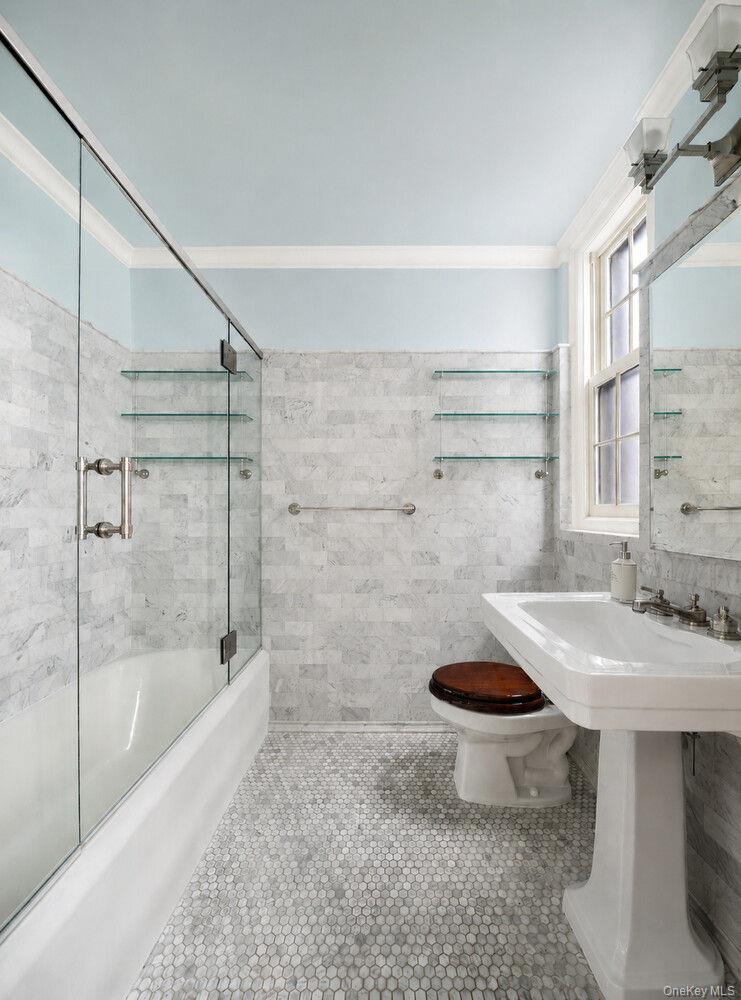 447 E 57TH Street Unit 10B, Manhattan NY 10022