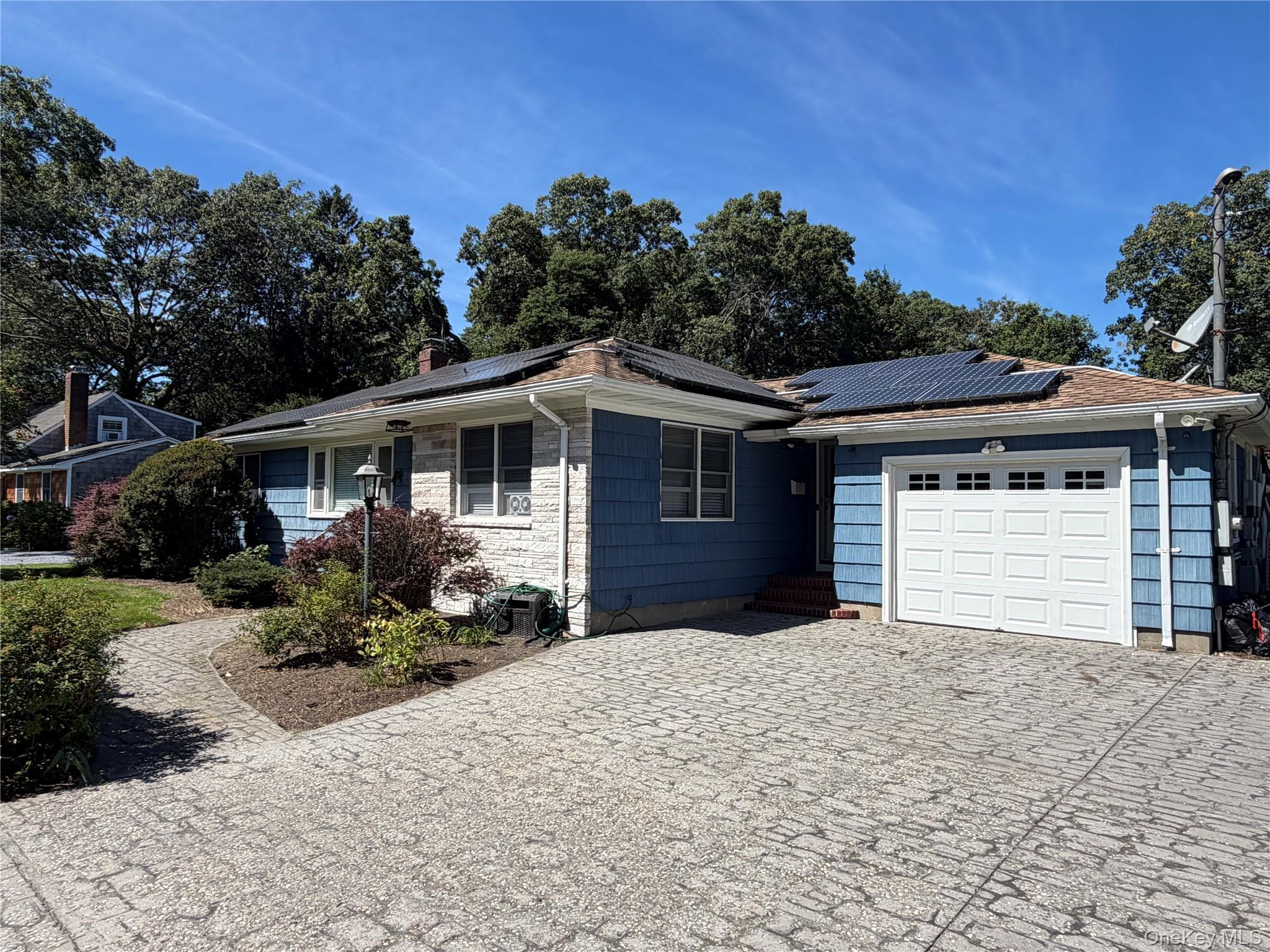 220 Hubbard Avenue, Riverhead NY 11901