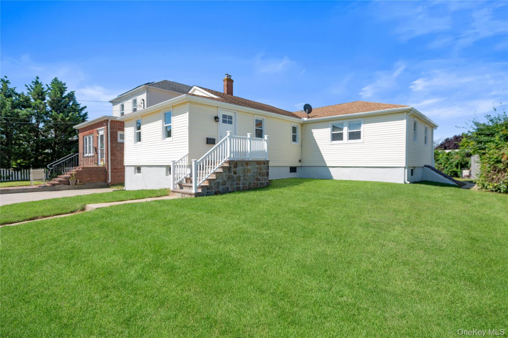 91 1st Avenue, East Rockaway NY 11518