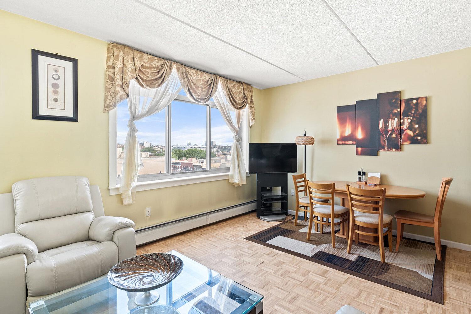 102 BRADHURST Avenue Unit 1007, Manhattan NY 10039