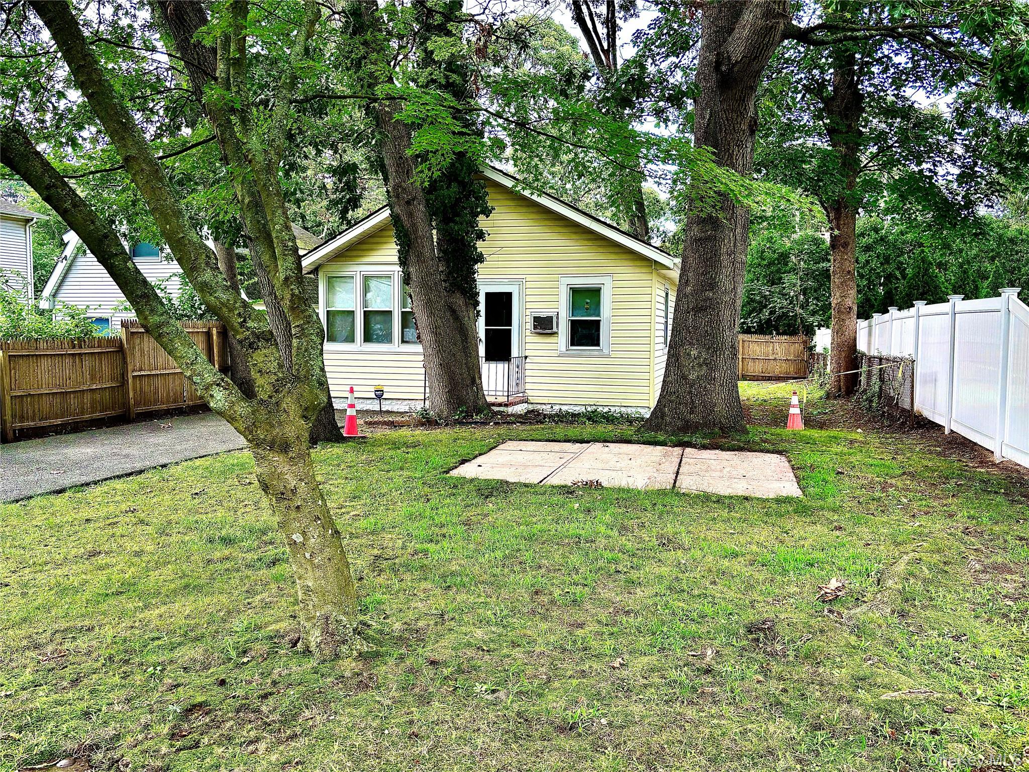 103 Maple Street S, Lake Grove NY 11755