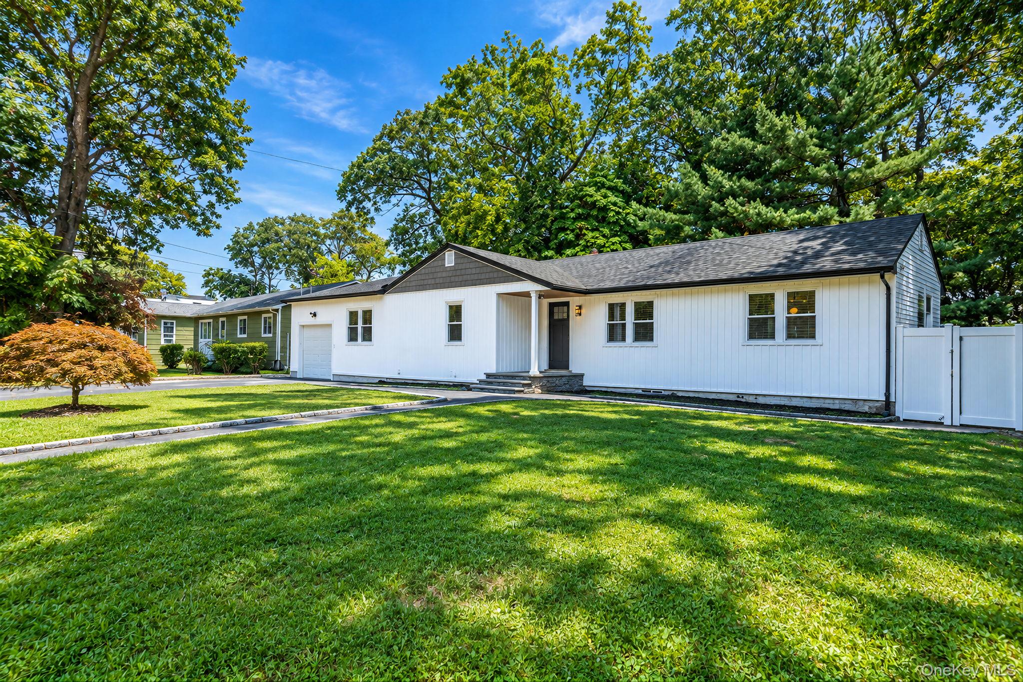 93 Putnam Avenue, West Babylon NY 11704