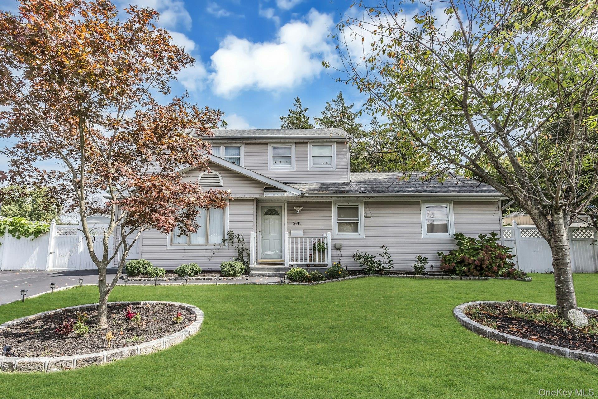 2911 Eagle Avenue, Medford NY 11763