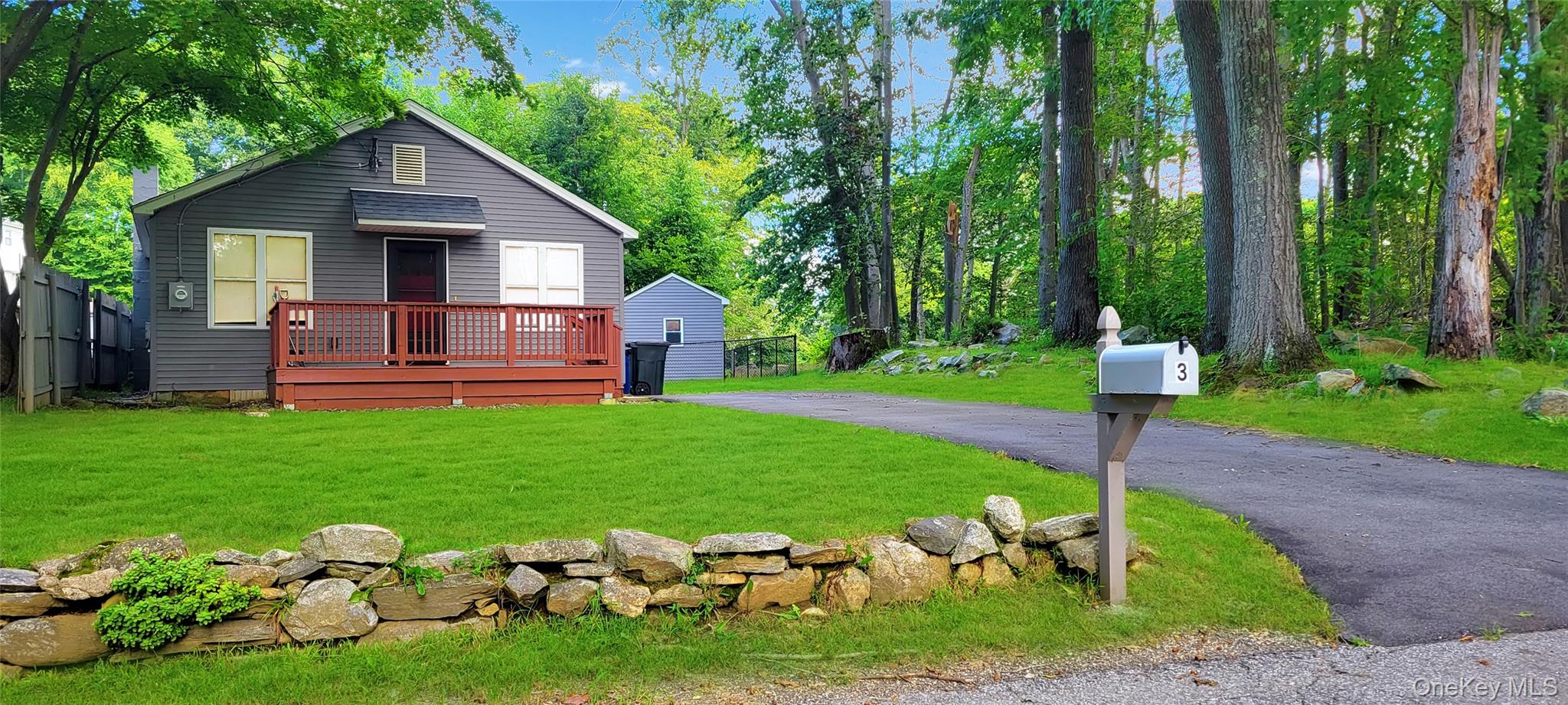 3 Preston Place, Patterson NY 12563