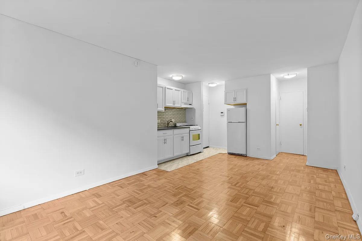 110 E 36th Street Unit 1E, Manhattan NY 10016