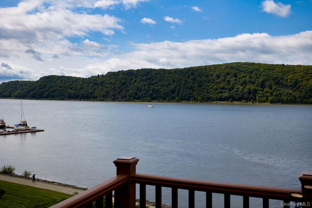 38 Hurlihe Street Unit 38B, Poughkeepsie NY 12601