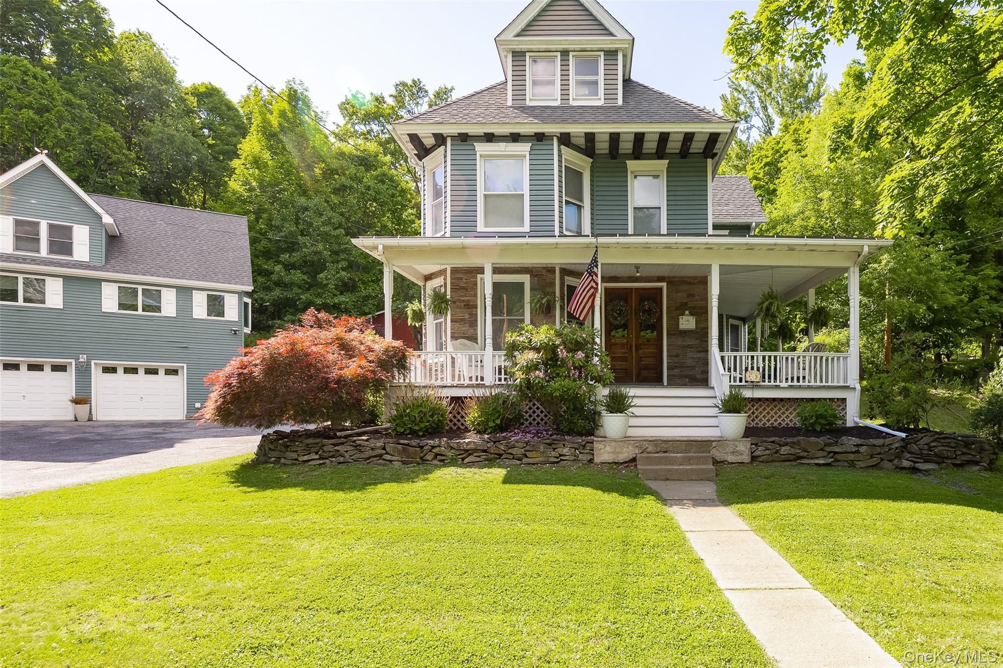 125 Vineyard Avenue, Highland NY 12528