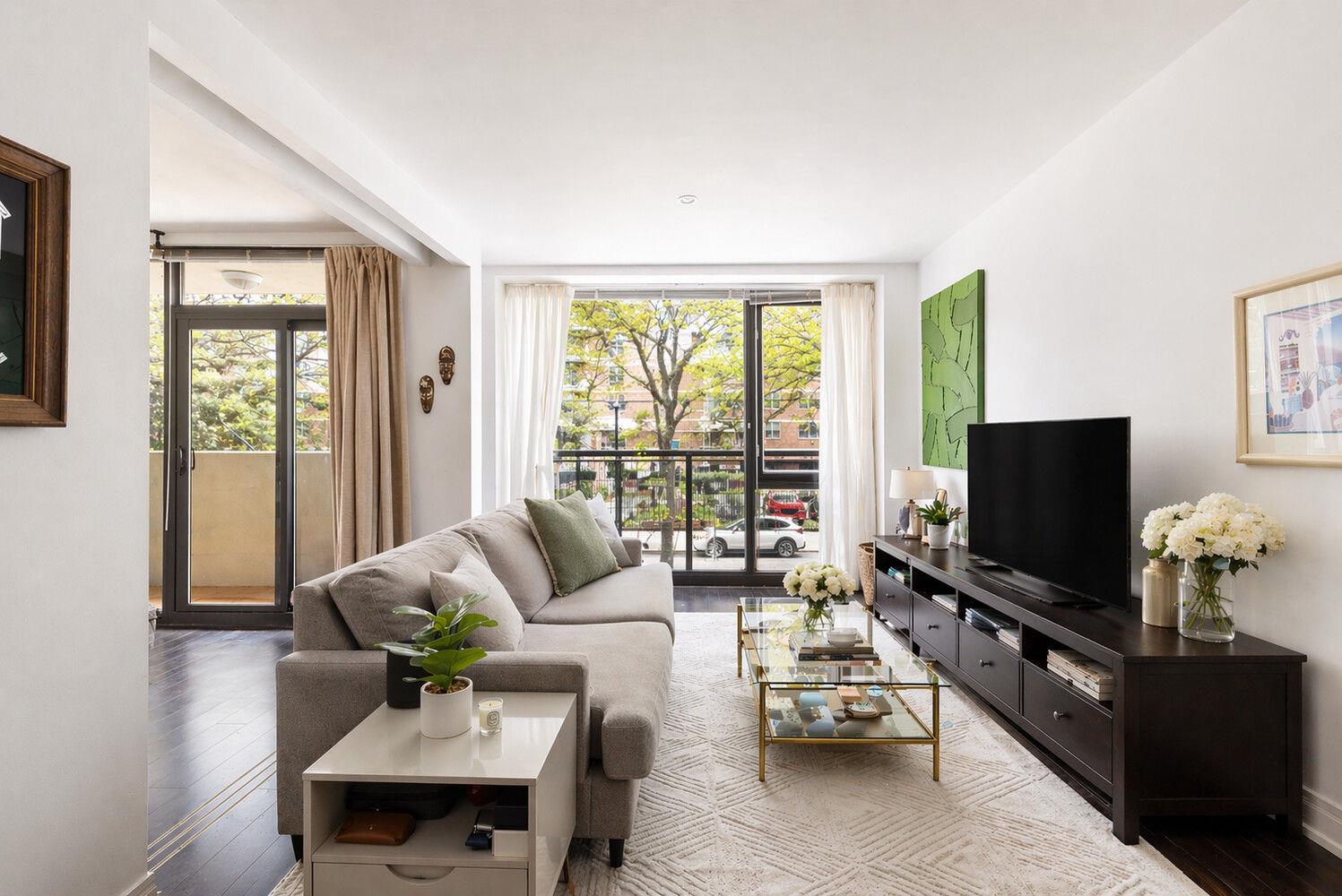 29 MONTROSE Avenue Unit 2A, Brooklyn NY 11206