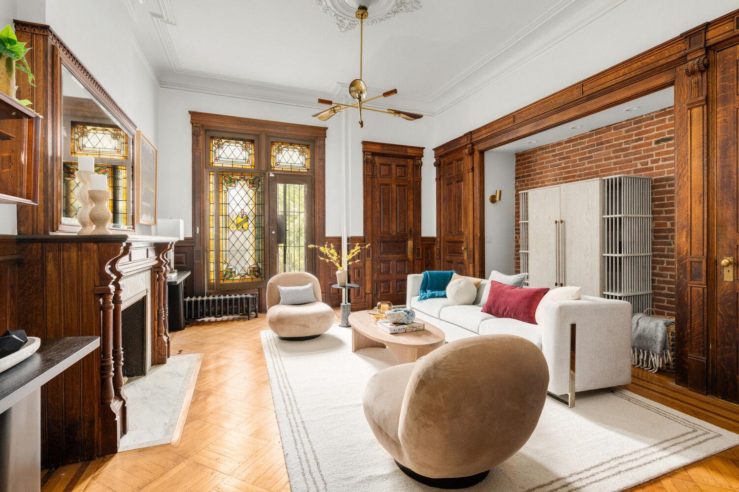 861 PRESIDENT Street, Brooklyn NY 11215
