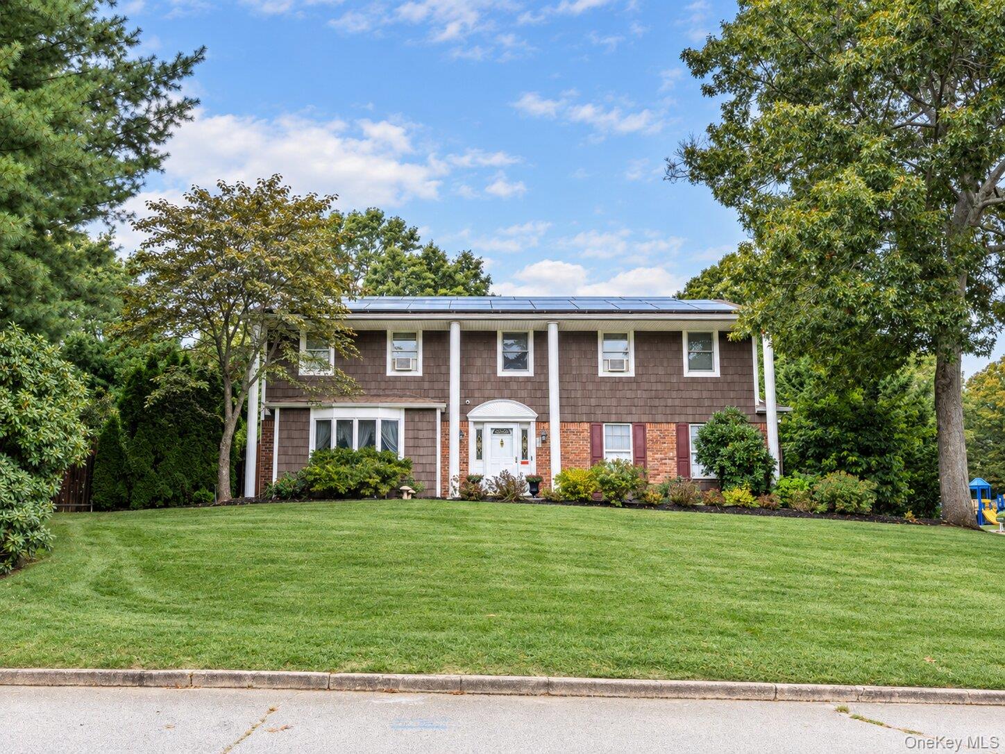 138 Main Avenue, Lake Grove NY 11755