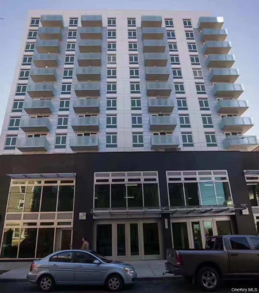 14238 37th Avenue Unit 4A, Flushing NY 11354