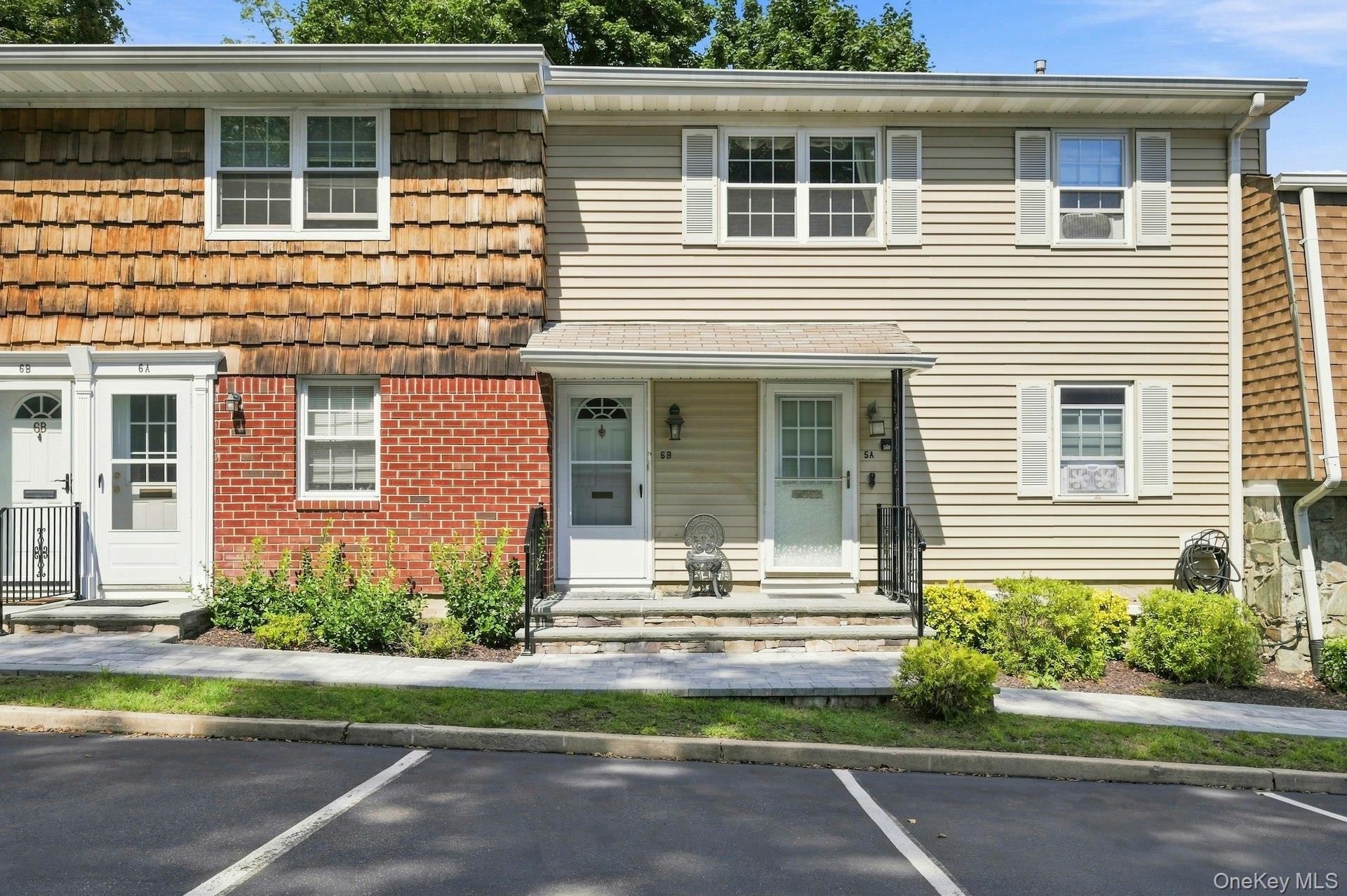 4 Anchorage Lane Unit 5B, Oyster Bay NY 11771