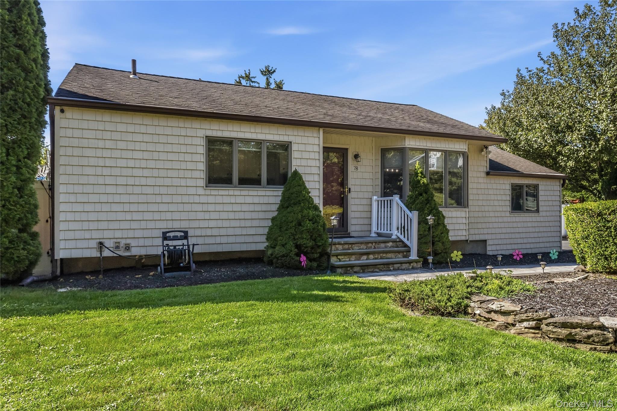 78 Little Plains Road, Huntington NY 11743
