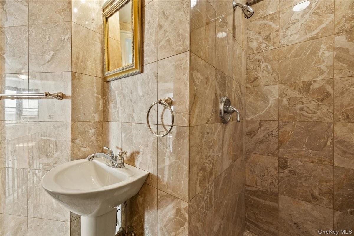 65 Park Terrace East Unit C86, Manhattan NY 10034