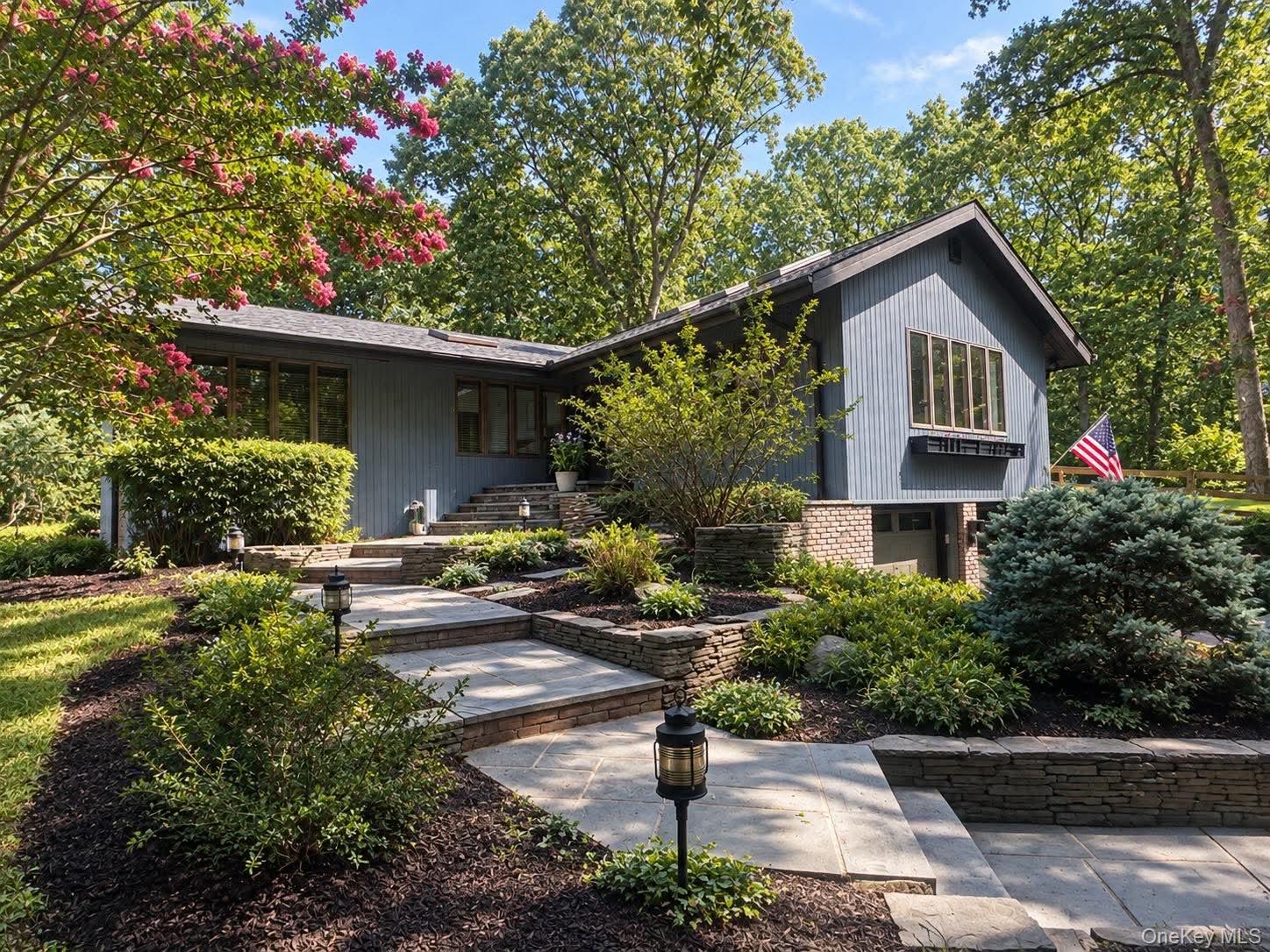 1 Pheasant Lane, Lloyd Neck NY 11743