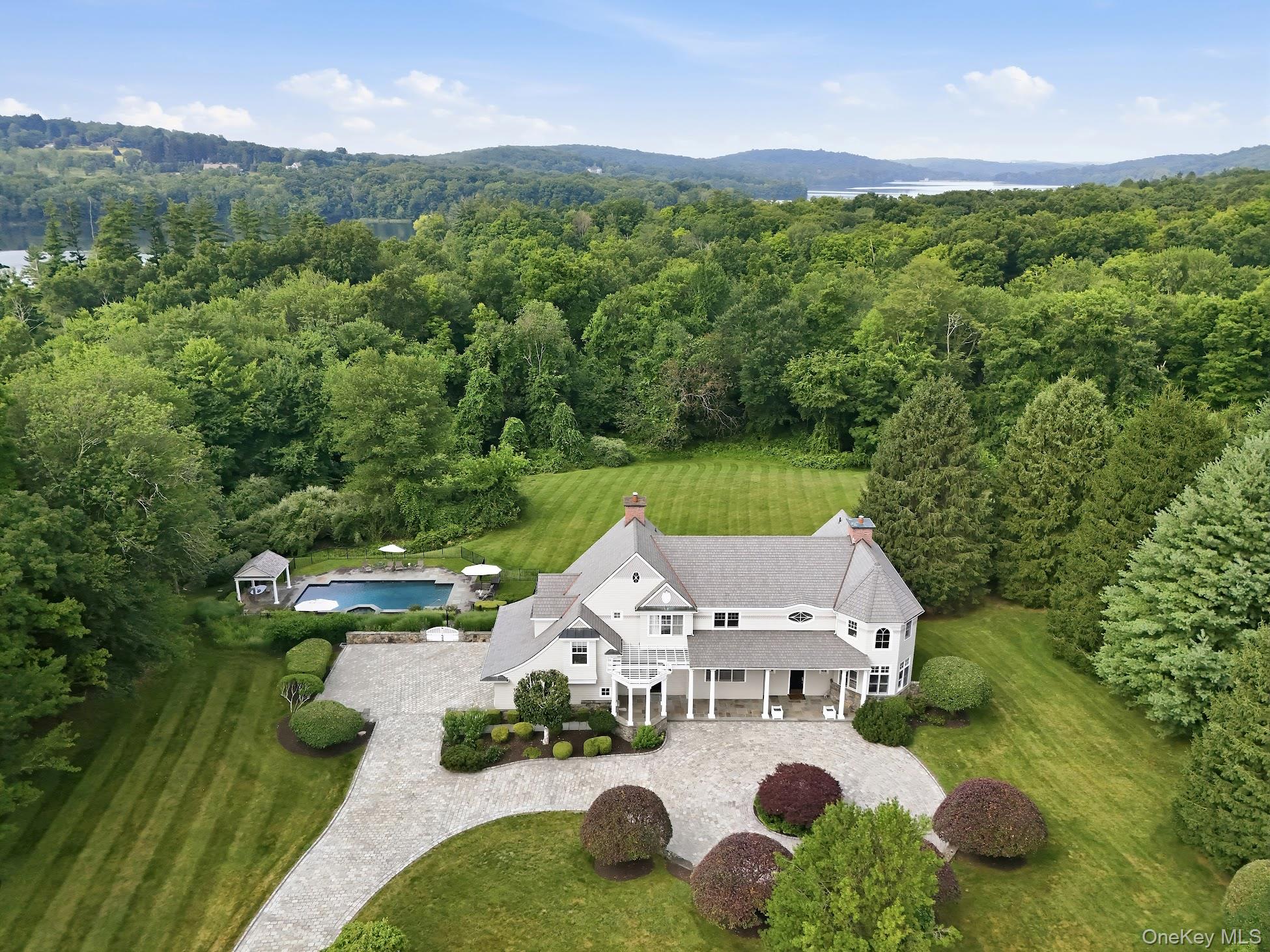 4 Little Mountain Road, North Salem NY 10560