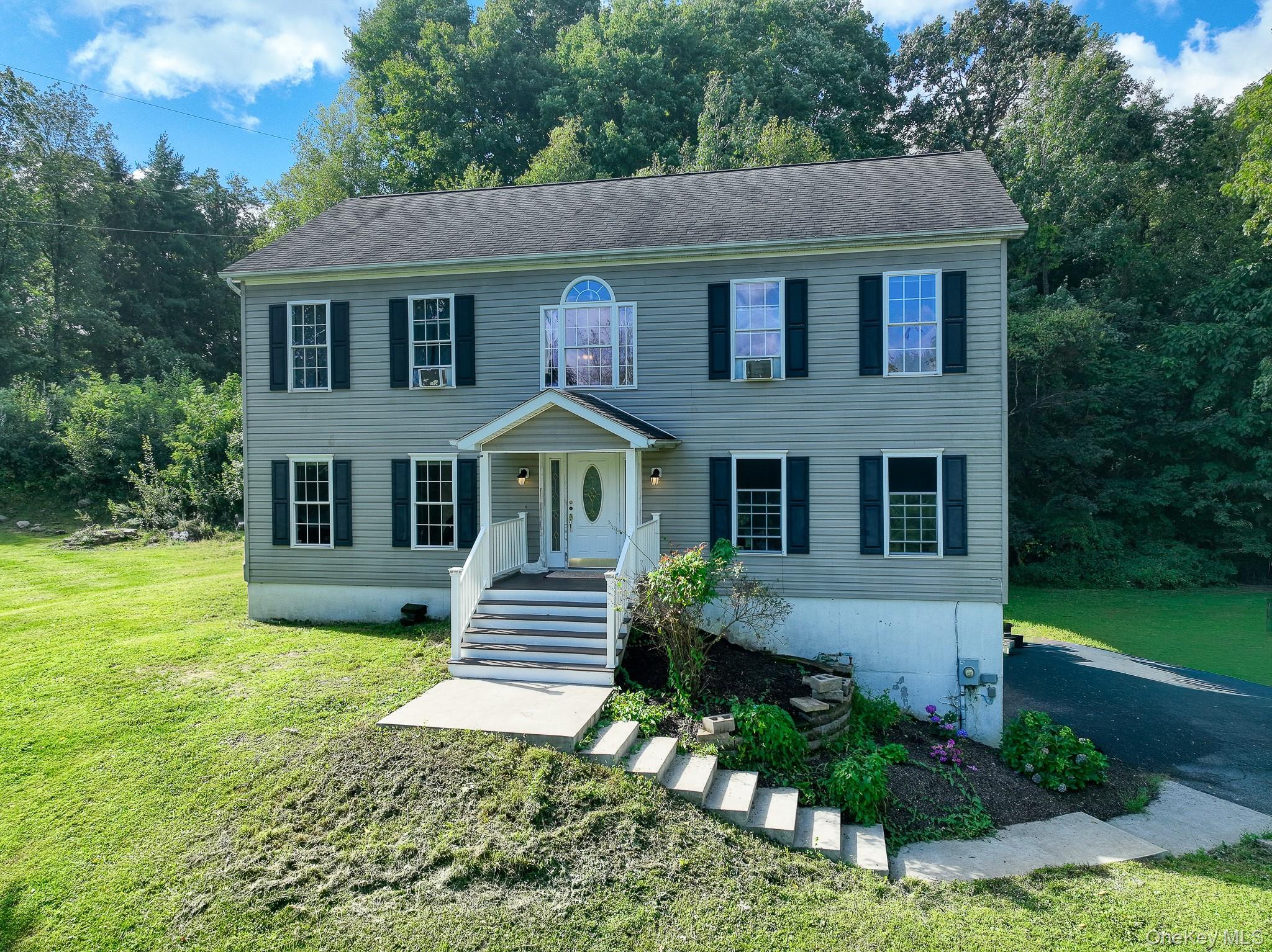 99 Milton Turnpike, Milton NY 12547